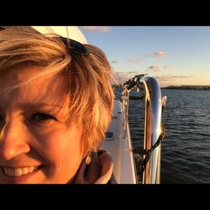 Meet your Posher, Jan